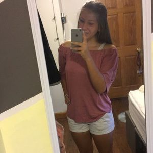 Meet your Posher, Chloe